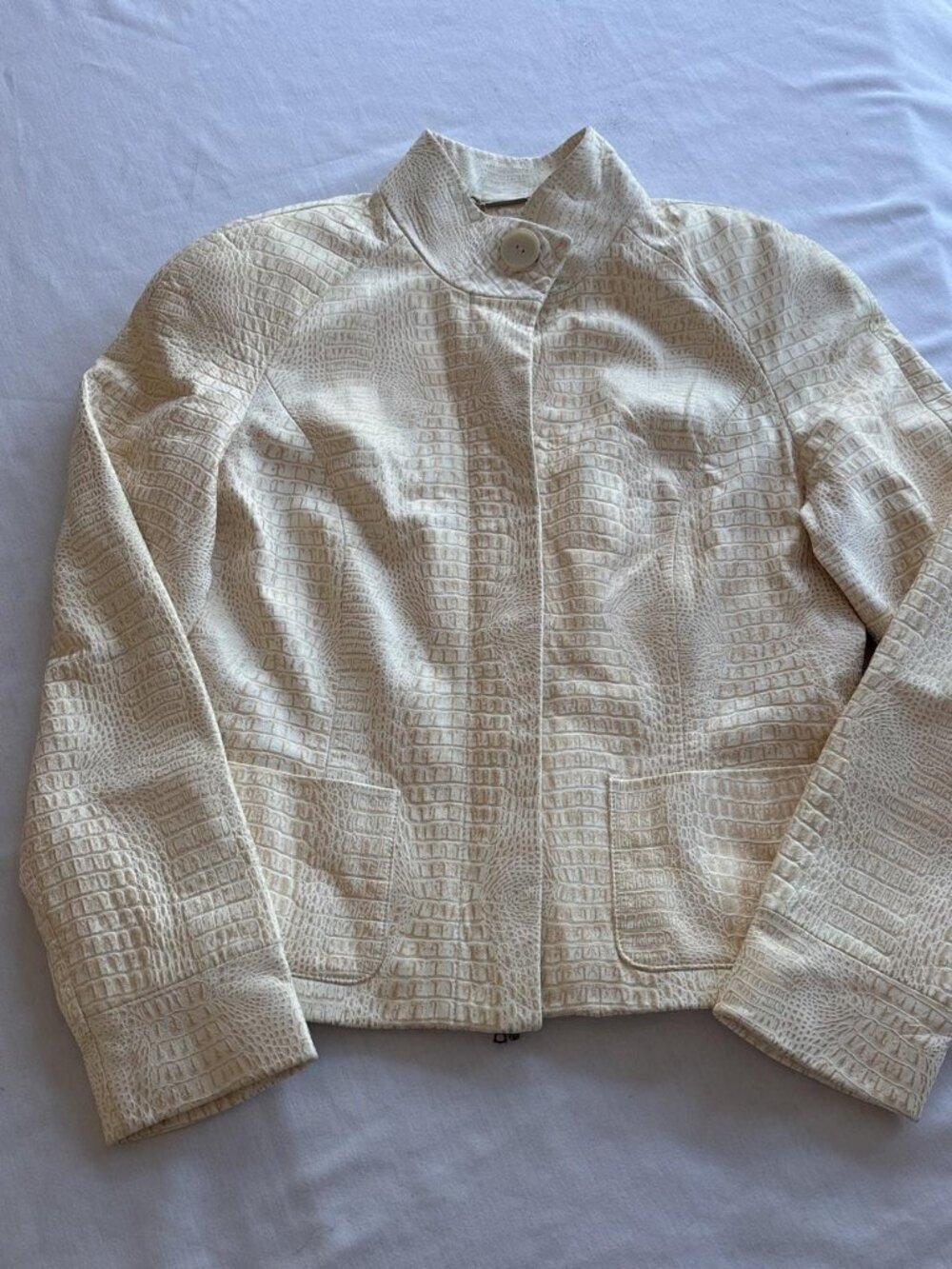 Tesori 100% Genuine Leather Croc-Embossed Jacket Ivory Vintage 2006 M